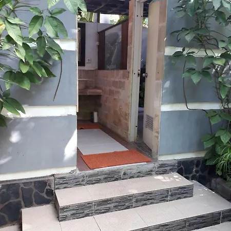 Manuh Guest House Nusa Dua  Exterior photo