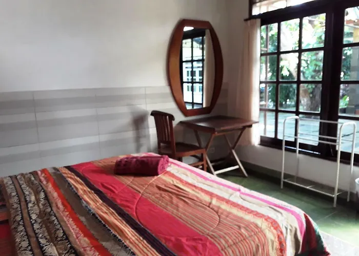 Manuh Guest House