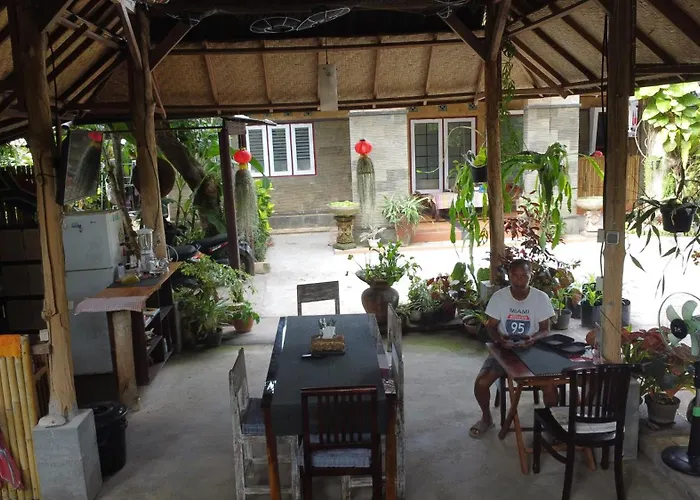 Manuh Guest House